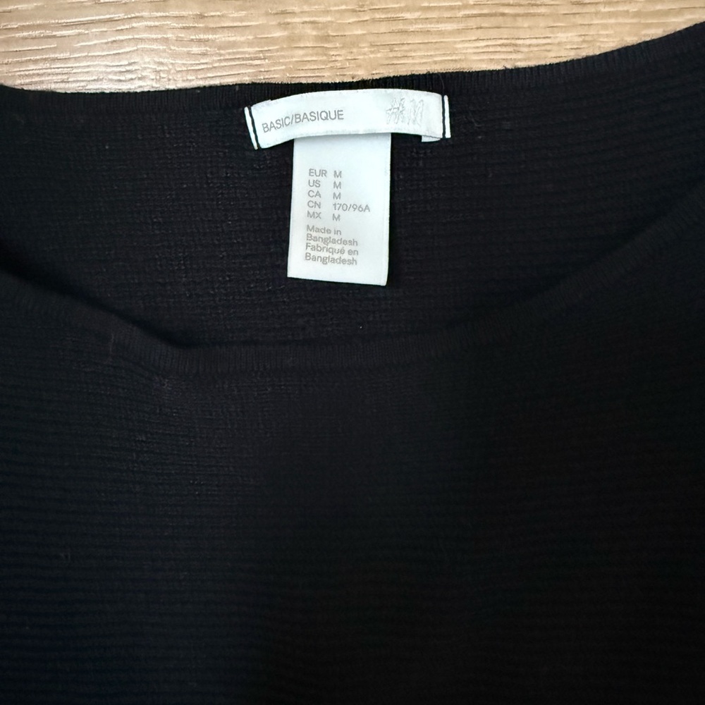 H&M Black Ribbed Knit Top - Picture 2 of 5